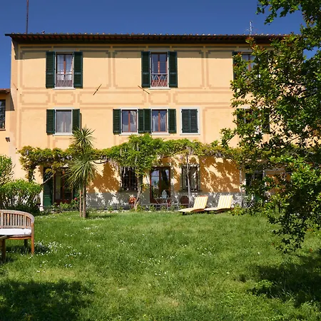 Ape Rosa Relais Acomodação com café da manhã  3*