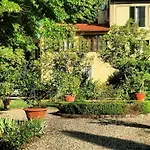 Ape Rosa Relais Firenze